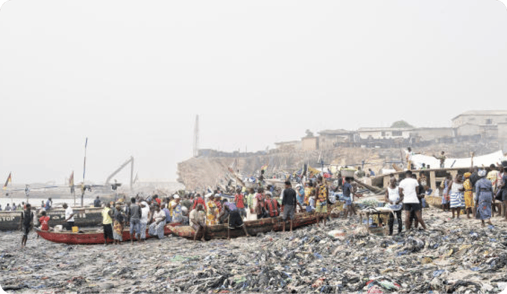     A picture of the harbor of Accra, Ghana. Every week, Ghana receives 15m pieces of garment for a population of 30m. Source: Le Monde.